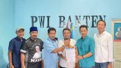 Persatuan Wartawan Indonesia (PWI) Provinsi Banten resmi menuntaskan persoalan dualisme kepengurusan di tubuh PWI Kota Tangerang Selatan.