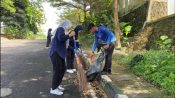 Lapas Kelas IIA Cilegon melaksanakan kegiatan Jumat Bersih yang berlangsung dengan penuh semangat dan kebersamaan.