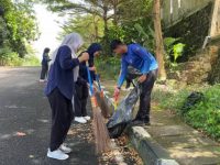 Lapas Kelas IIA Cilegon melaksanakan kegiatan Jumat Bersih yang berlangsung dengan penuh semangat dan kebersamaan.